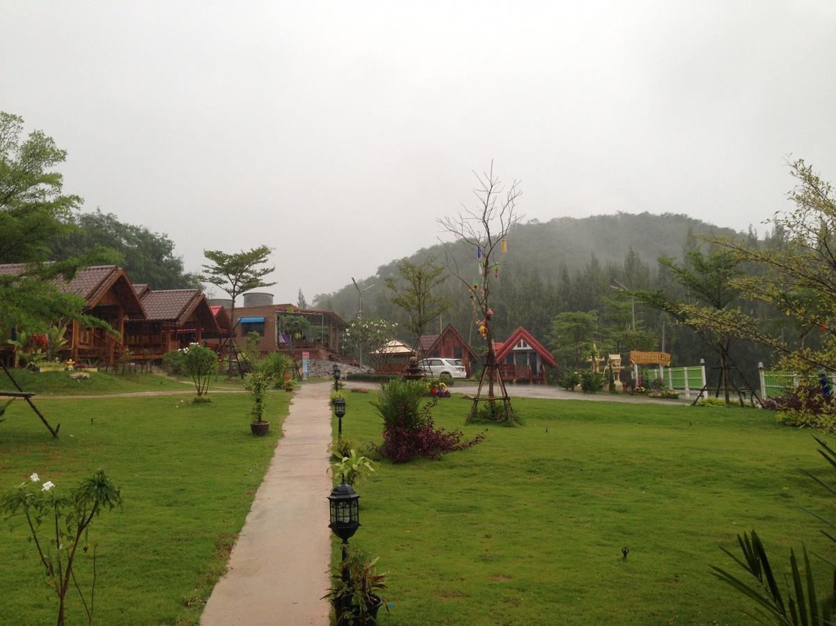 บ้านเรือนไท มวกเหล็ก Ban Ruenthai Muaklek Kültér fotó