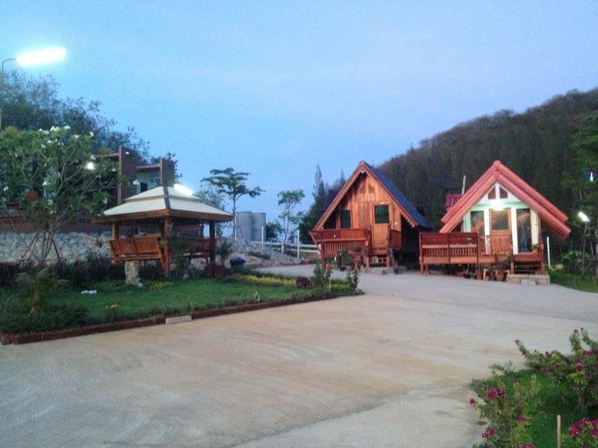 บ้านเรือนไท มวกเหล็ก Ban Ruenthai Muaklek Kültér fotó